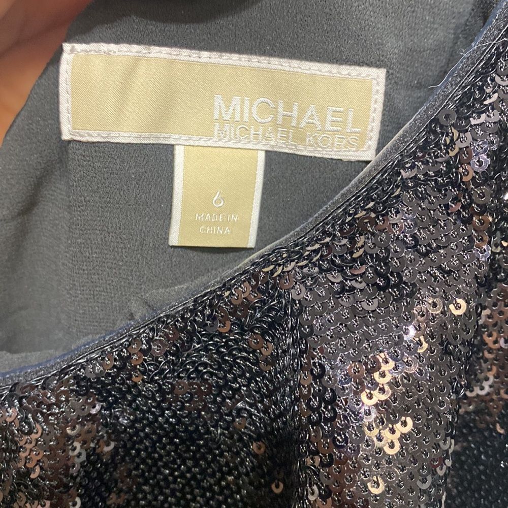 ⭐️MICHAEL Michael Kors One Shoulder Sequined Mini - Picture 7 of 8